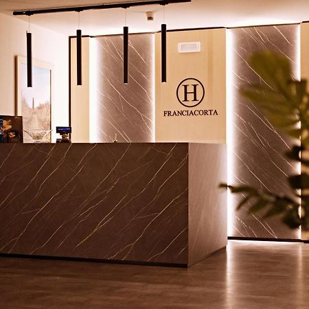 弗朗西亚科塔酒店 Paderno Franciacorta 外观 照片